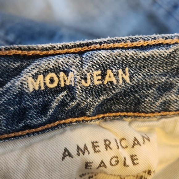 American Eagle AEO Mom Jeans Stretch 100% Cotton High Waisted Rise 90s Size 4 - Picture 7 of 12